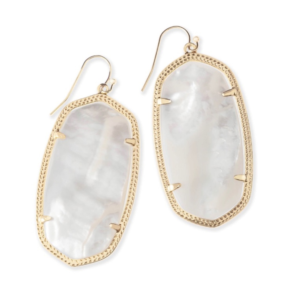 Kendra Scott Earrings in Ivory Mother Of Pearl
